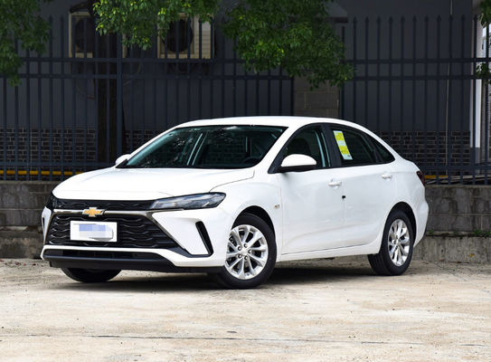 Buy Gasoline Chevrolet 5 Seater Car Minibus Vehicle 4×2 Two Wheel Drive online manufacture