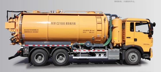 C21000 Cleaning Suction Sewage Truck For Your Industrial Cleaning Demands