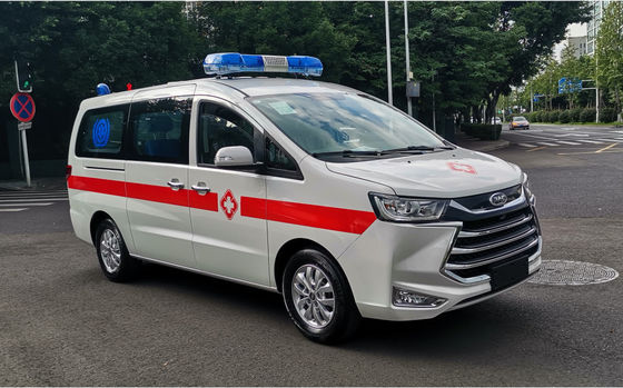 Good price 5.2m Medical Emergency Ambulance Gasoline 4×2 Rear Drive online