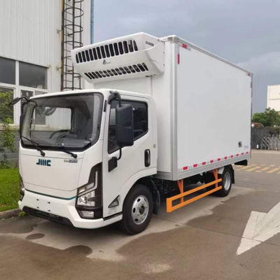Good price 167hp 227hp Jiangling Refrigerated Truck Diesel Rear Drive 4×2 online