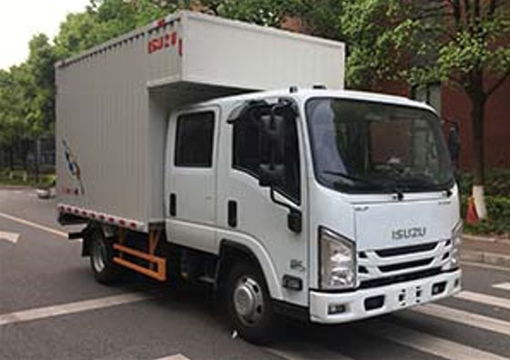 Good price 5 Seater Insulated Truck 126hp Isuzu Delivery Van Manual Transmission High Cabin online