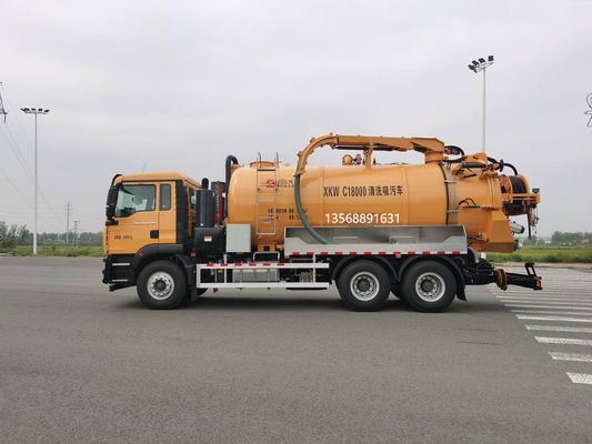 Heavy Duty Cleaning And Sewage Suction Truck For Industrial Waste Management